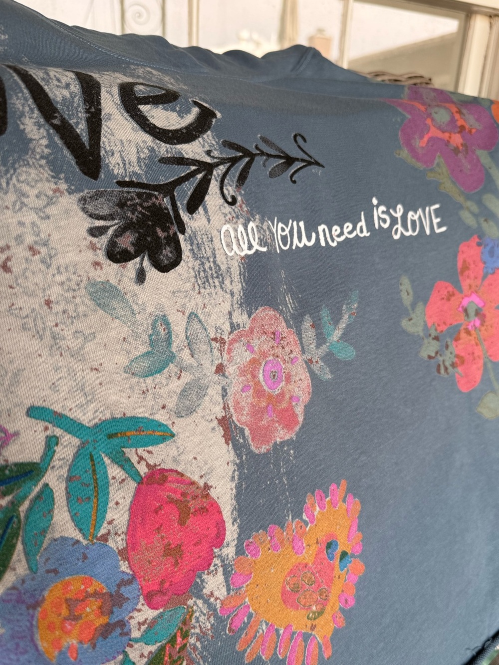 Natural Life Love Floral Hoodie Blue Boho Pullover Sweatshirt Cozy Cottagecore - Picture 4 of 4
